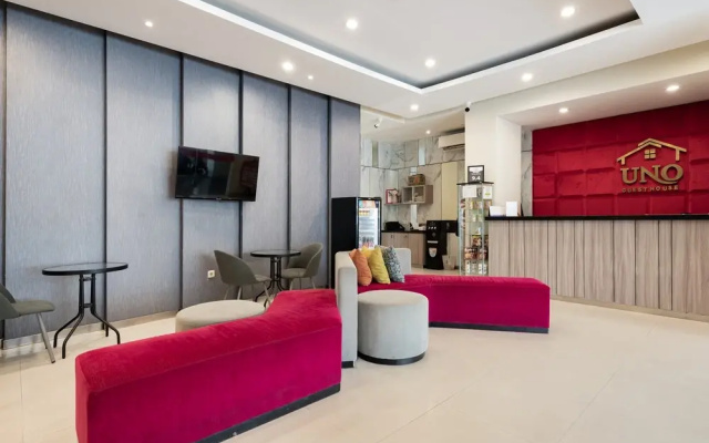 RedDoorz Plus @ Uno Jalan Merak Samarinda