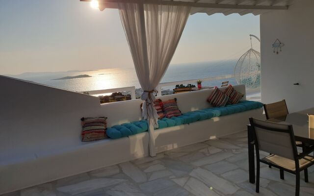 Sand Lily Mykonos