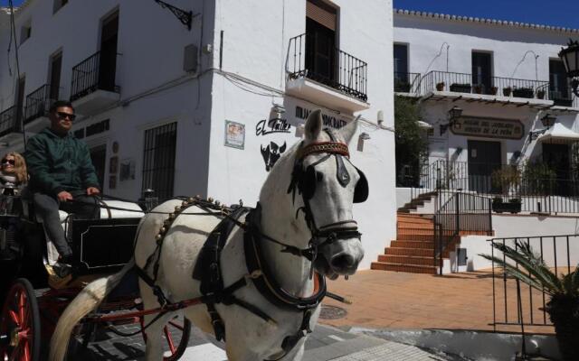 Mijas Pueblo Cosy Townhouse, sleeps 4