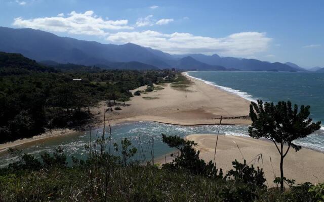 Home beach Massaguaçu 100 mt da praia