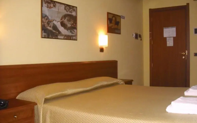 Cascina Garden Hotel