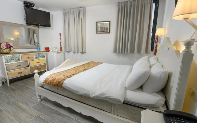 Shirat Hayam - Boutique Hotel