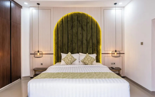 Queen Villa by Betterplace