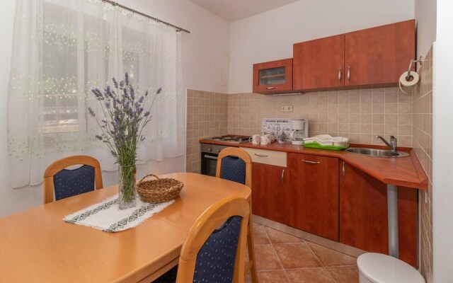 Awesome Home in Novi Vinodolski With 2 Bedrooms and Wifi