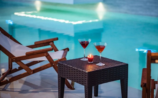 Serenity Suites Sea View 4