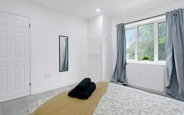 3bed House-free Parking