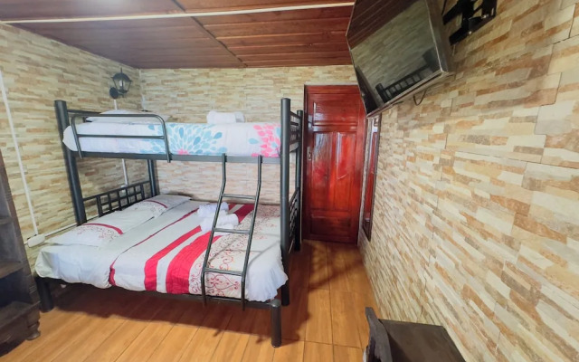 Hotel Hanna Suites