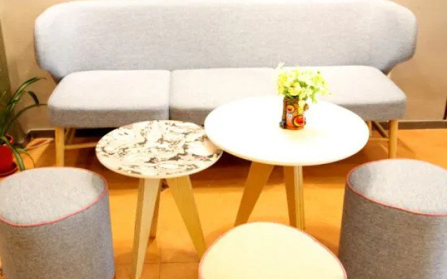 Homeinn Hotel (Zibo Zichuan Jixiang Road District Government)