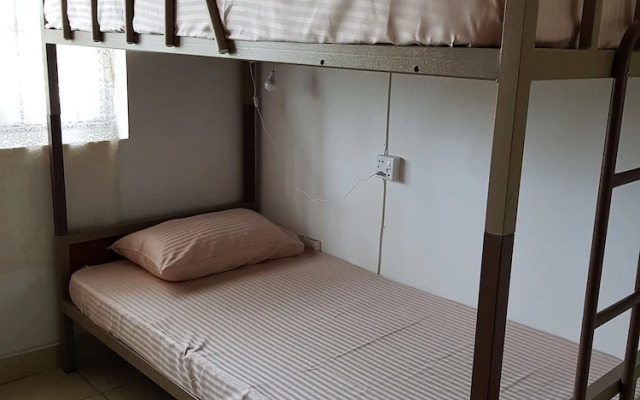 YoYo Hostel