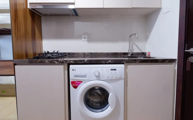 Exclusive and Strategic Studio Puri Mansion Apartment