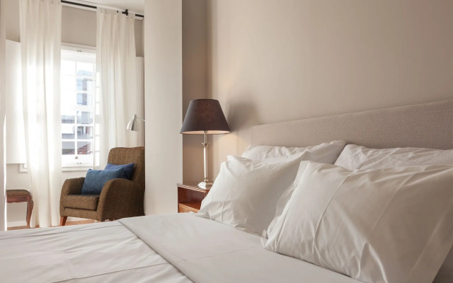 B The Guest Downtown