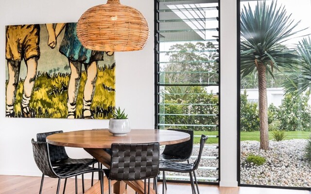 Your Luxury Escape - Scenic Vista