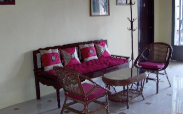 Swissgarden Café & Guesthouse