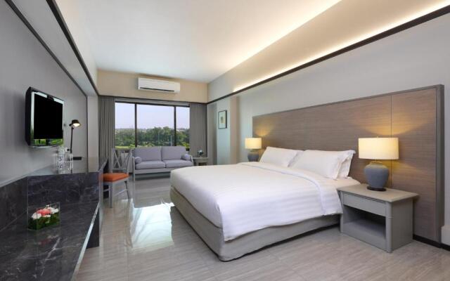 Tinidee Hotel Bangkok Golf Club