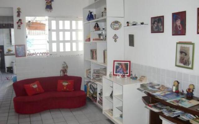 mi Casa, su Casa
