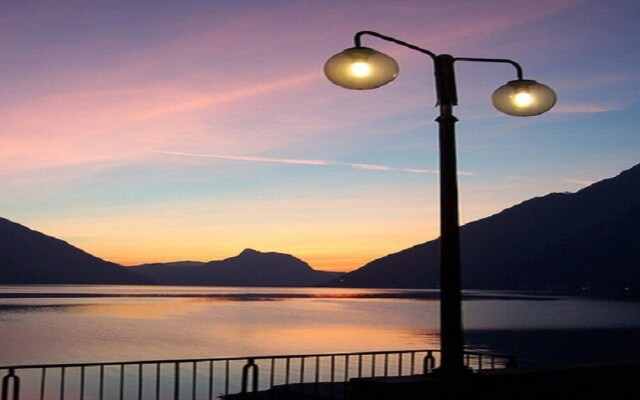 Porto Letizia Begonia 8