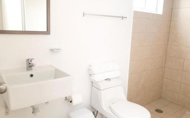 Modern Pool Side 3 Bedroom House, Puerto Vallarta