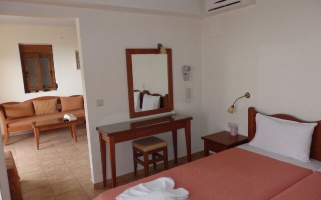 Ravdoucha Beach Studios