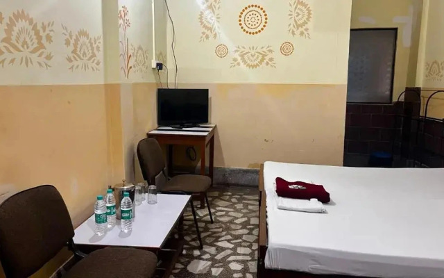 Hotel Raj