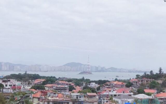 Xinyaqi Sea View Villa