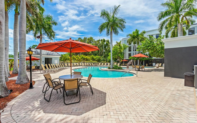 Holiday Inn St. Petersburg West by IHG