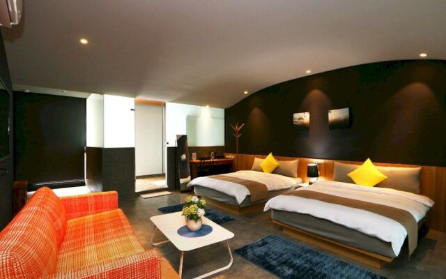 ii 1979 Bed&Breakfast