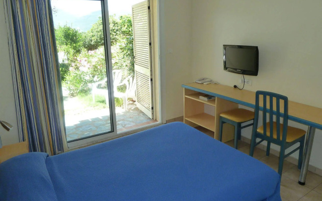 Hotel Marina di Lava