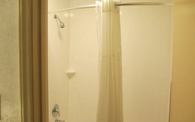 Motel 6 Charlotte, NC - Northlake
