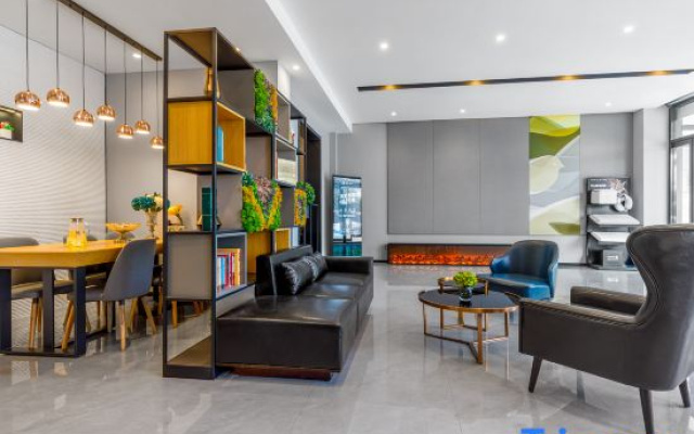 Homeinn Selected Hotel (Qingdao Xiaomaidao Qingdao University)