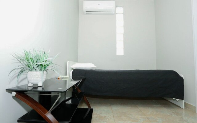 EcoMar Rentals Full House