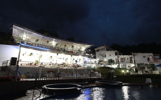 Hotel Villeta Resort