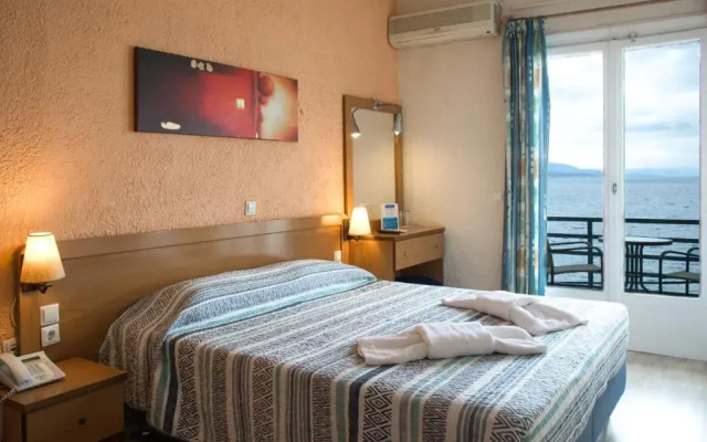 Kanelli Beach Hotel