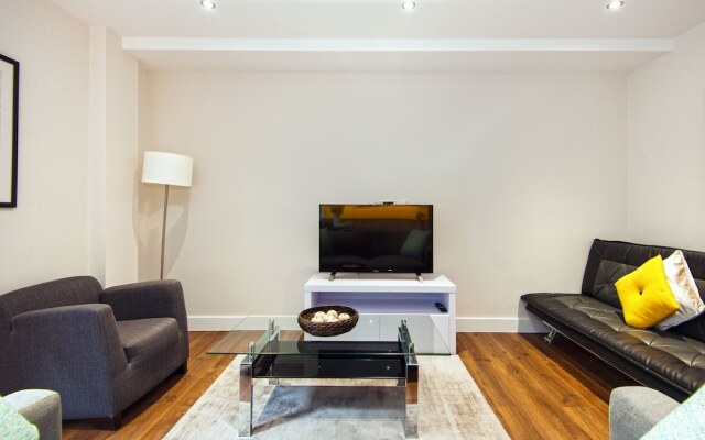 Awesome Aldgate City Apartment