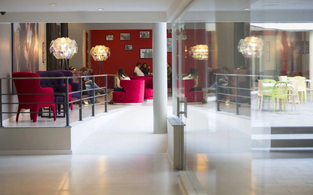 Regency Way Montevideo Hotel
