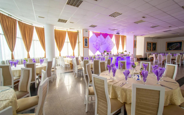 Hotel Kristal Palas