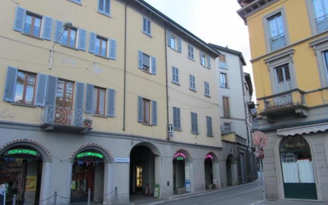 Il Pontile - Historic Center with AC