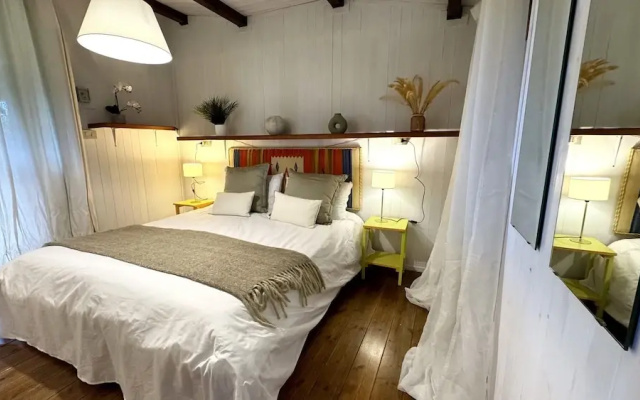 Villa in Cefalu With Pool and Forest Retreat
