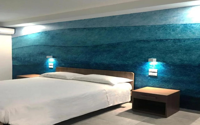 Eraora Hotel Village