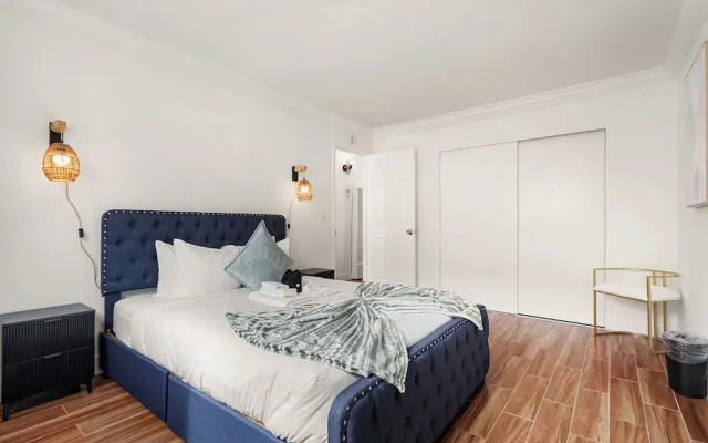 Stunning 2BR Ocean Mountain Sunset View