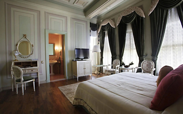 Bosphorus Palace Hotel - Special Class