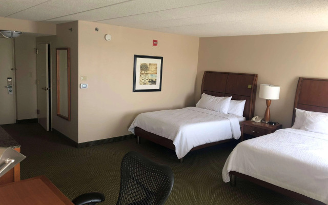 Hilton Garden Inn Addison