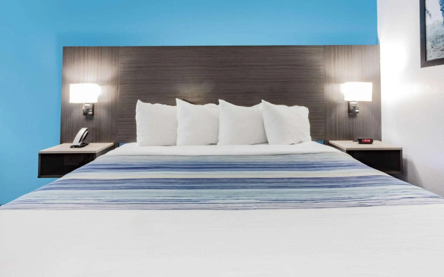 Pier House 60 Clearwater Beach Marina Hotel