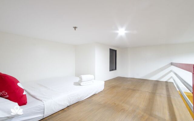 ZEN Rooms Time Travellers Makati