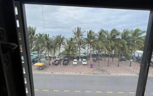 S2 Hotel