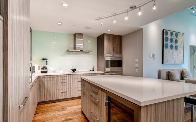 Vail Mountain Lodging by East West Hospitality