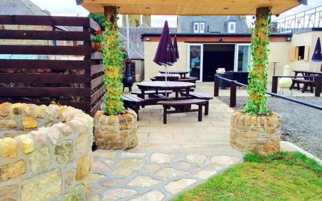 Nithsdale Hotel
