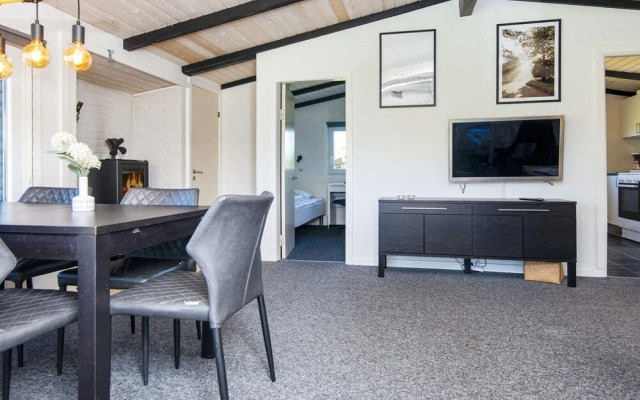 6 Person Holiday Home in Tarm