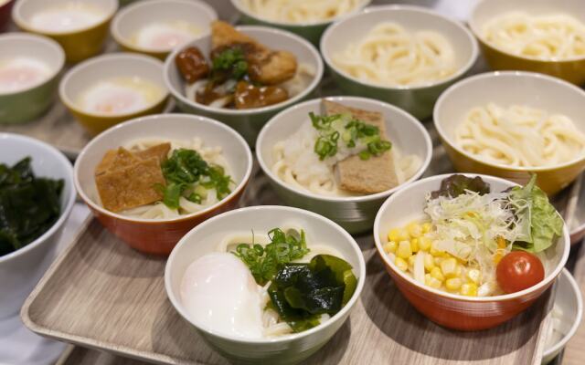 Jr Clement Inn Himeji