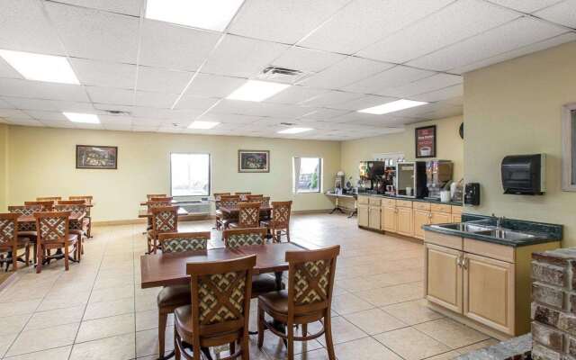 Econo Lodge Dalton West