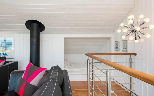 6 Person Holiday Home in Hemmet